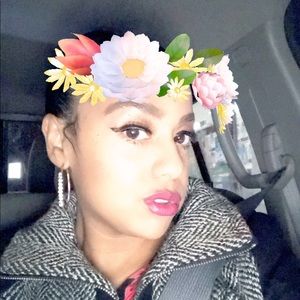 Meet your Posher, Elisabeth